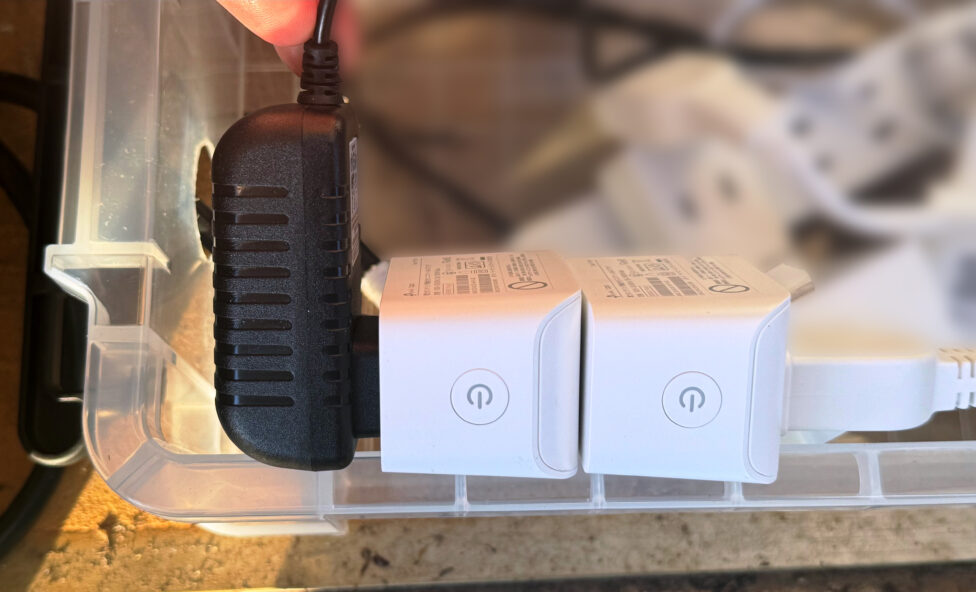 【DIY】1万円で作る!スマート散水システムで真夏の電気代節約作戦